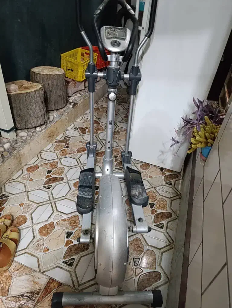 فروش فوری اسکی هوایی|تجهیزات ورزشی|جهرم, |دیوار