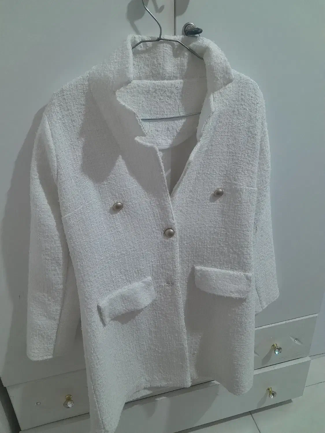 پالتو|لباس|بومهن, |دیوار