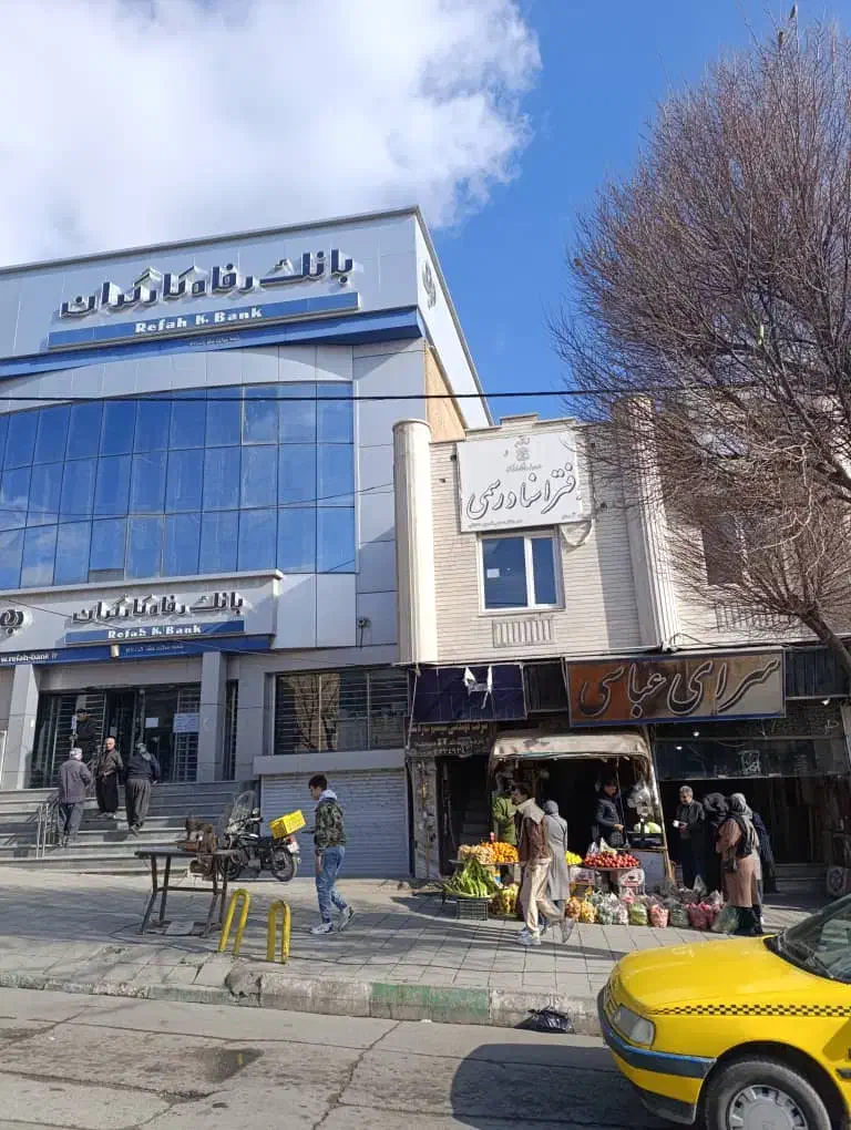 مغازه جنب بانک رفاه کارگران و اقتصاد نوین  معاوضه|فروش مغازه و غرفه|سقز, |دیوار