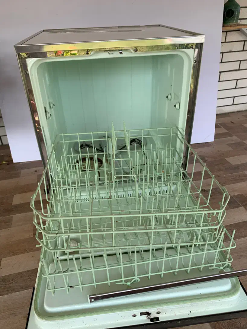 ماشین ظرفشویی امریکایی قدیمی سالم|ماشین ظرفشویی|رشت, پل تالشان|دیوار