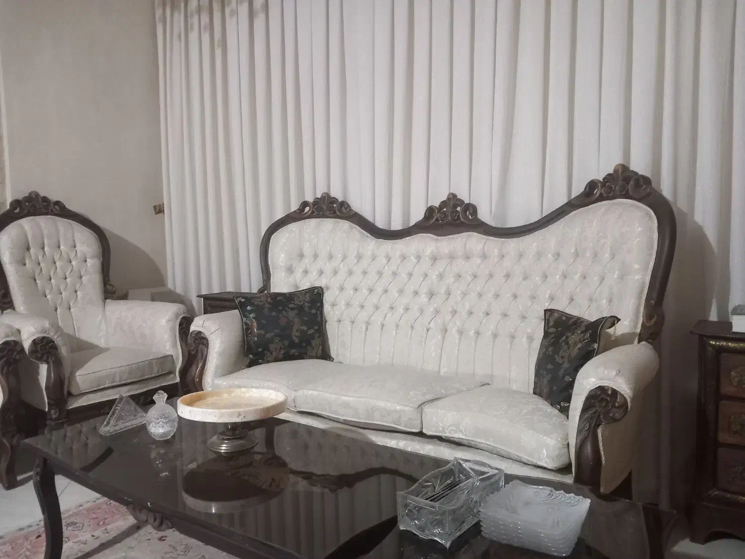 فروش مبل راحتی و سلطنتی|مبلمان خانگی و میز عسلی|مشهد, چهارچشمه|دیوار