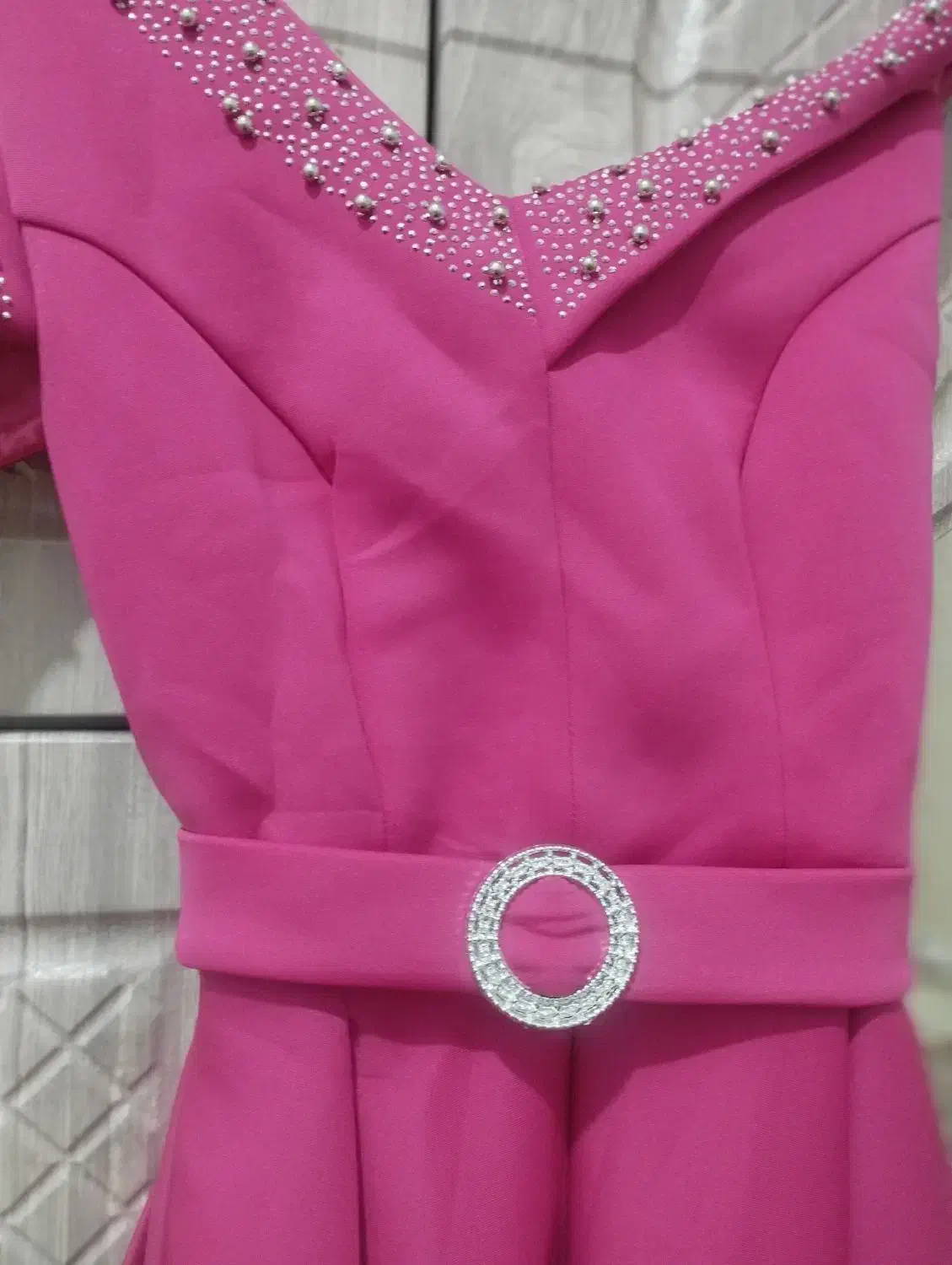 لباس مجلسی|لباس|پاکدشت, حصار امیر|دیوار