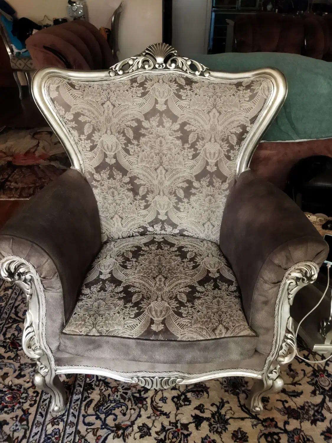 مبل ومیز غذاخوری و ویترین|مبلمان خانگی و میز عسلی|اصفهان, خانه اصفهان|دیوار