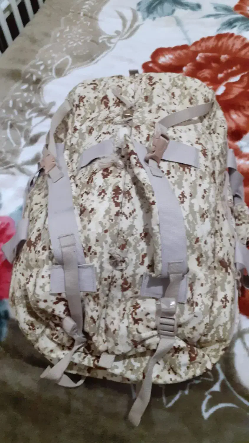 لباس و سایر ارتشی|لباس|ارومیه, |دیوار