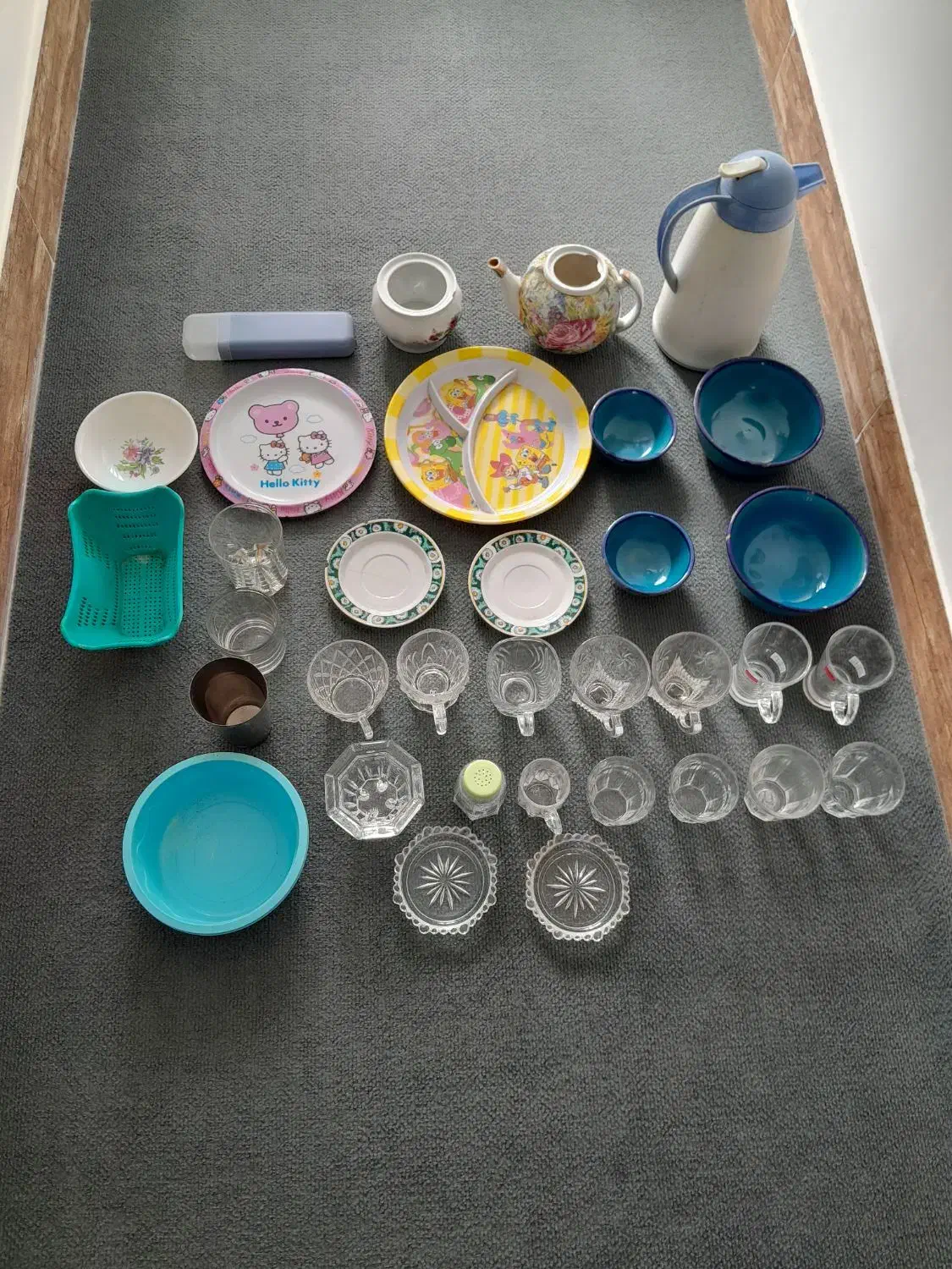 ظروف آشپزخانه|ظروف سرو و پذیرایی|گنبد کاووس, |دیوار