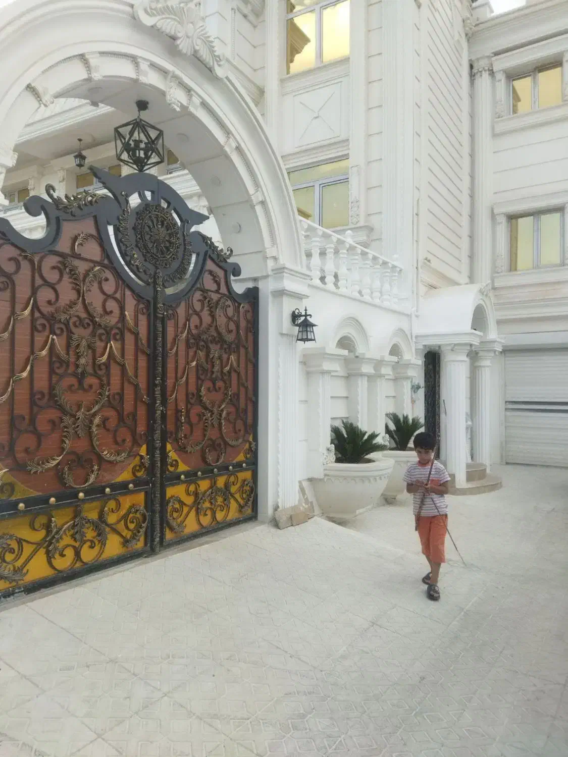 نقاشی ساختمان طالع تضمینی با بهترین کیفیت|خدمات پیشه و مهارت|مرند, |دیوار