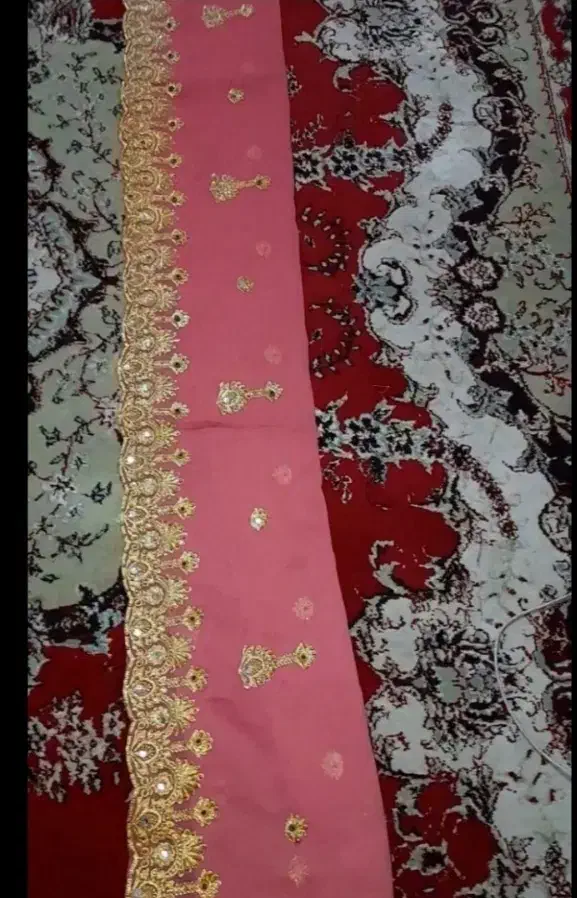 شال قواره بزرگ حتا دو دونیم مترهم هست|لباس|بیرجند, |دیوار