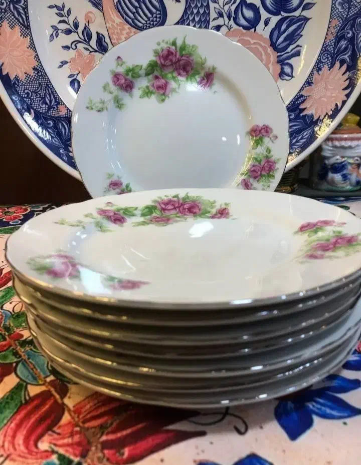 فروش سرویس گلسرخ یاماتسو نقره ایی|ظروف سرو و پذیرایی|تهران, دانشگاه شریف|دیوار