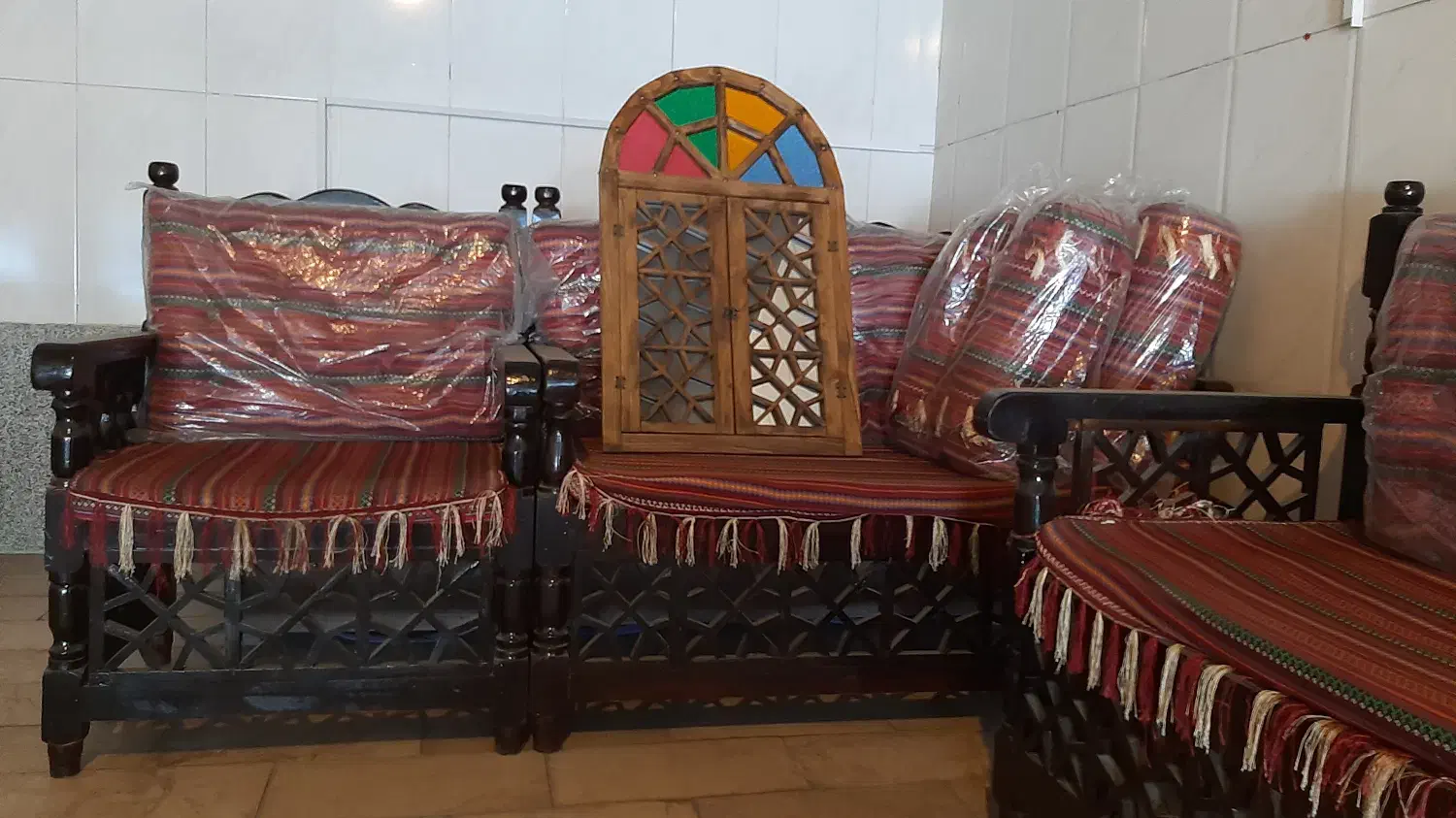 فروش مبلمان ۷نفره و میز و صندلی|مبلمان خانگی و میز عسلی|باغستان, |دیوار