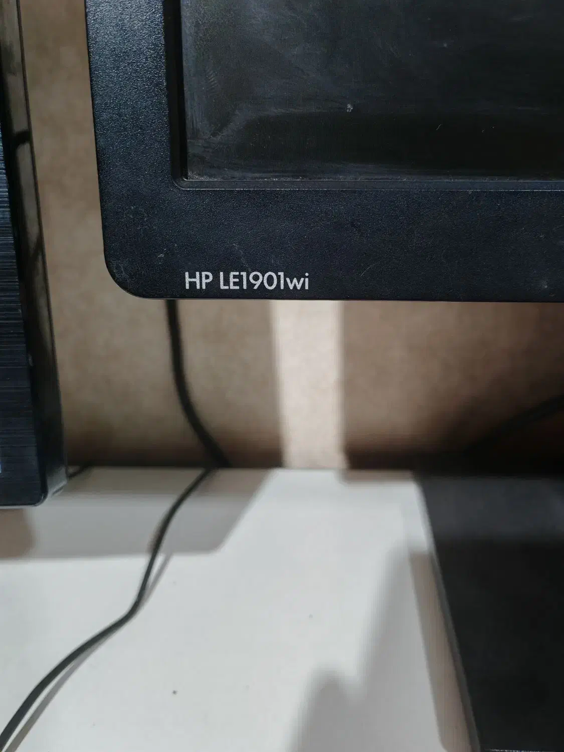 مانیتور ال دی hp اچ پی 19 اینچ|قطعات و لوازم جانبی رایانه|اصفهان, فرهنگیان|دیوار