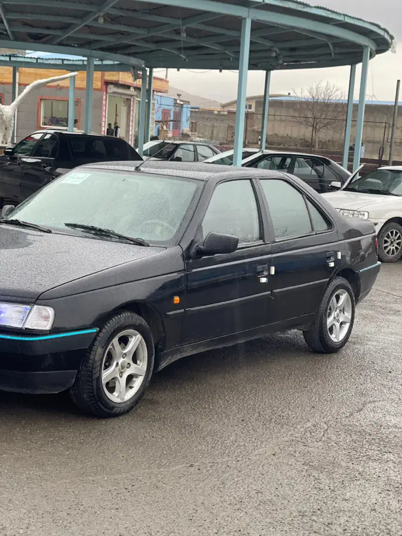 405مشکی|خودرو سواری و وانت|سقز, |دیوار