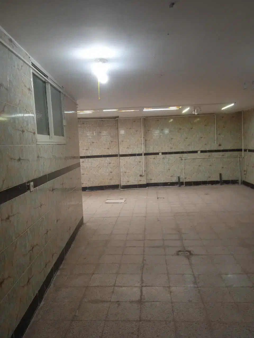 ۱۳۰ متر مغازه برای کاربری های مختلف و متنوع|اجارهٔ مغازه و غرفه|قائن, |دیوار