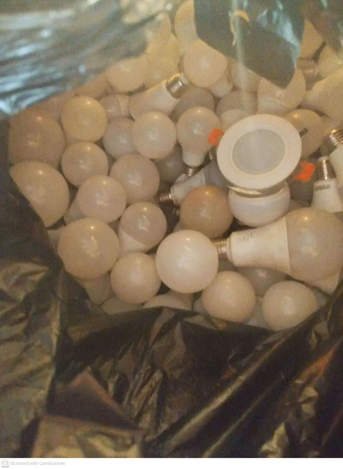 فروش لامپهای LED سوخته حدودا 23 کیلو|لامپ و چراغ|مشهد, عبادی|دیوار