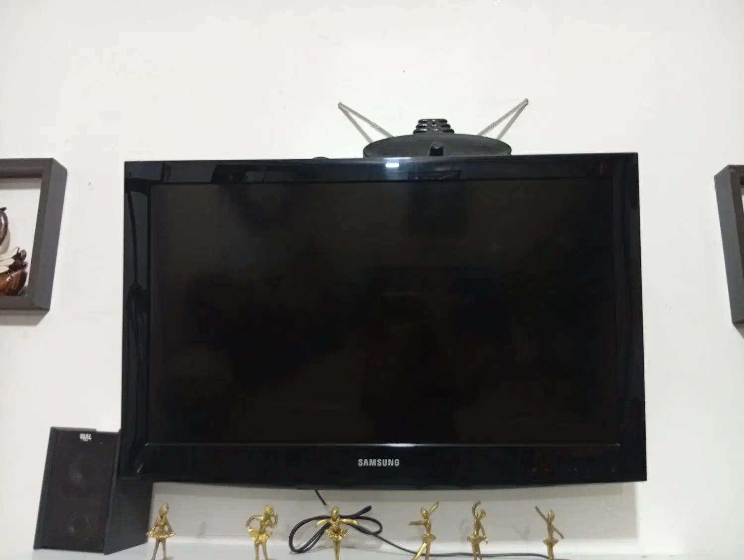 تلویزیون سامسونگ32اینچ|تلویزیون و پروژکتور|لنجان, |دیوار