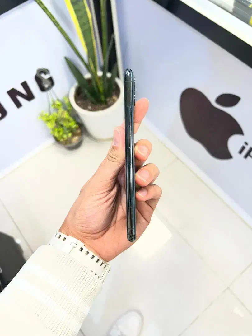 آیفون ۱۱ پرومکس ۲۵۶ گیگ za پلمپ فروش قسطی|موبایل|کرج, مهرویلا جنوبی|دیوار