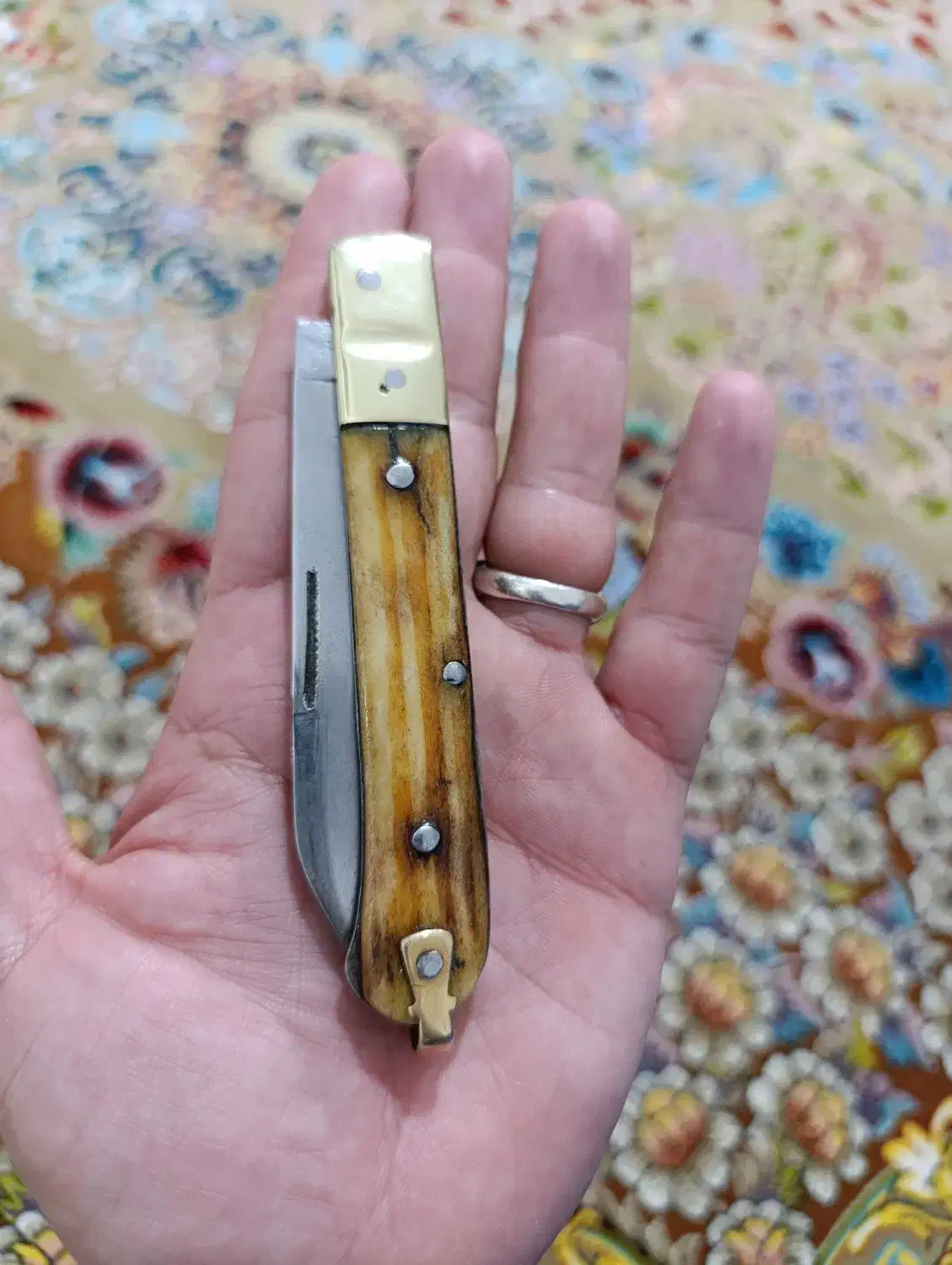 چاقو جاسم پدر|کلکسیون اشیاء عتیقه|ثلاث باباجانی, |دیوار