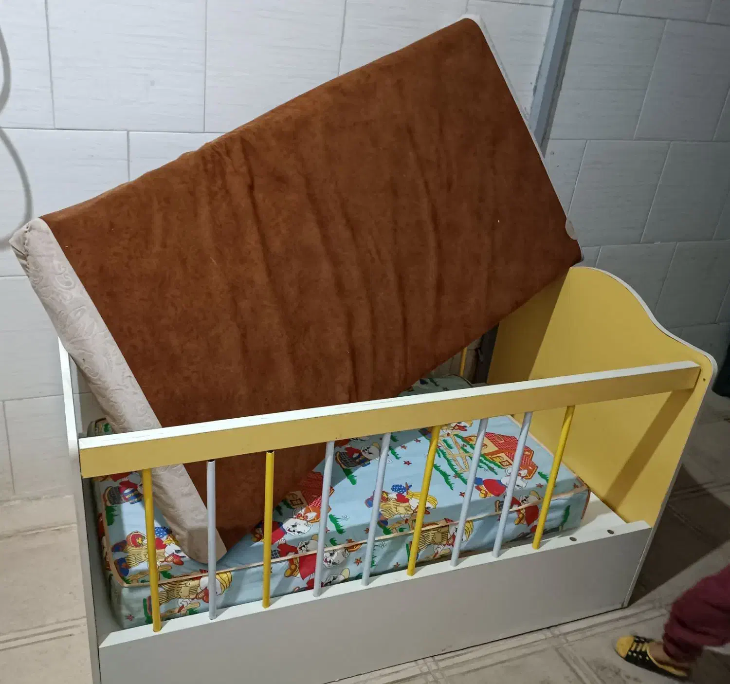 سرویس خواب کودک|تخت و سرویس خواب|پرند, فاز ۵|دیوار