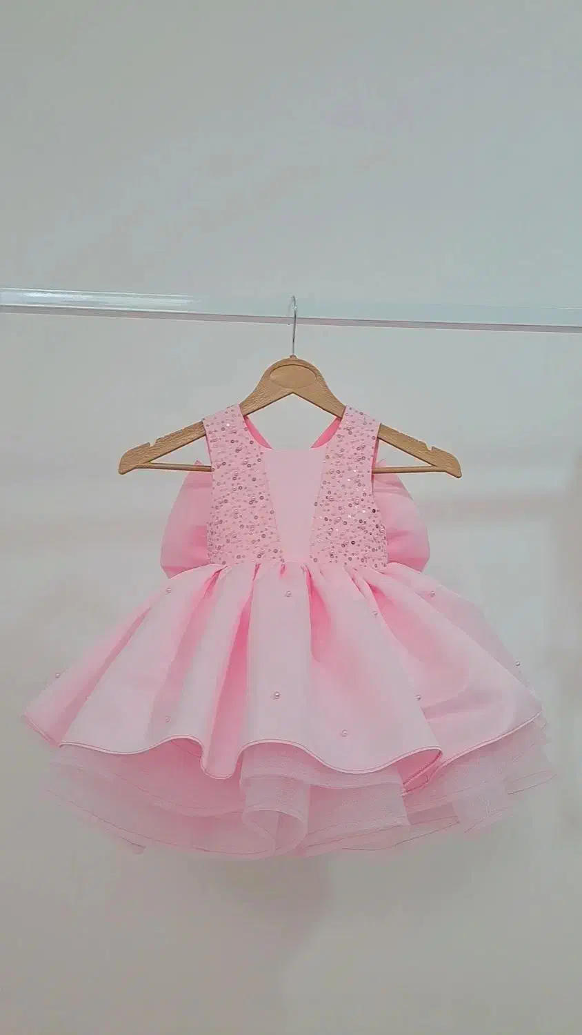 لباس تولد لباس پرنسسی|کفش و لباس بچه|شیراز, حجت آباد|دیوار