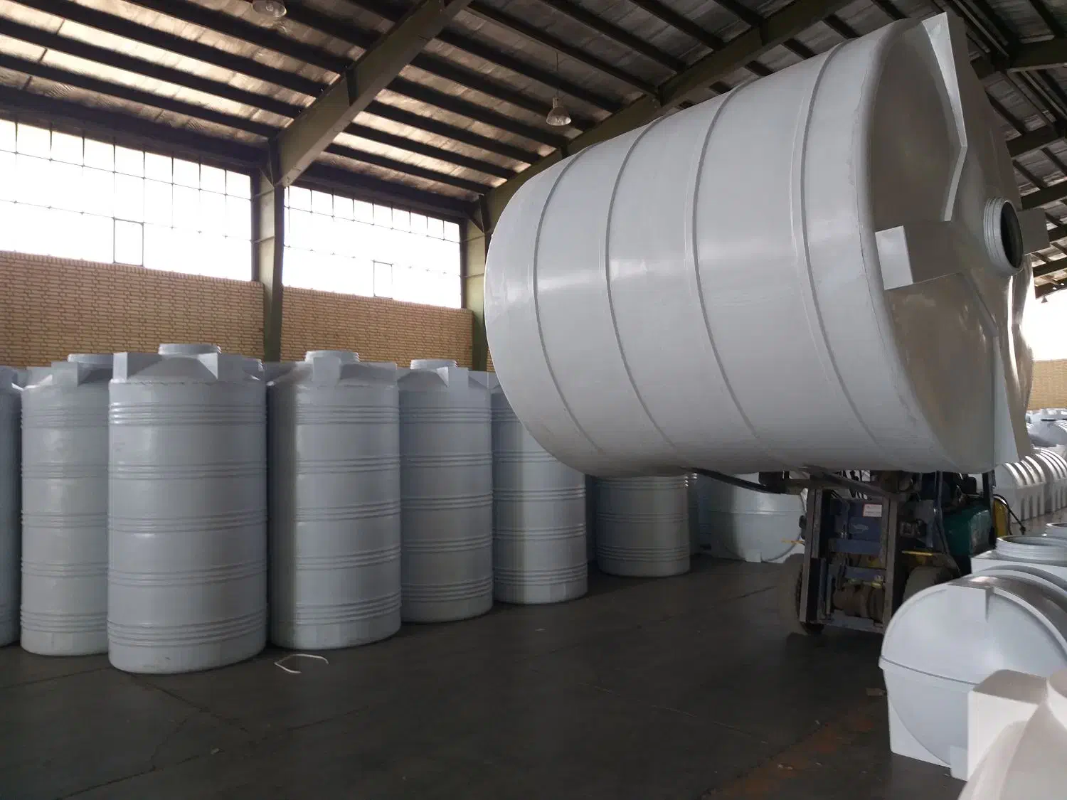 مخزن آب پلی اتیلن..|مصالح و تجهیزات ساختمان|نورآباد, |دیوار