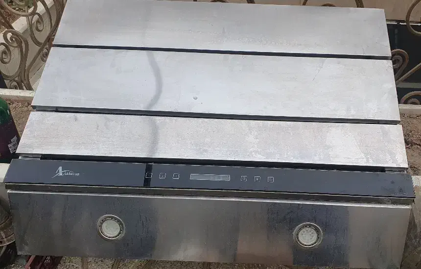 هود اخوان|هود|اصفهان, فجر|دیوار