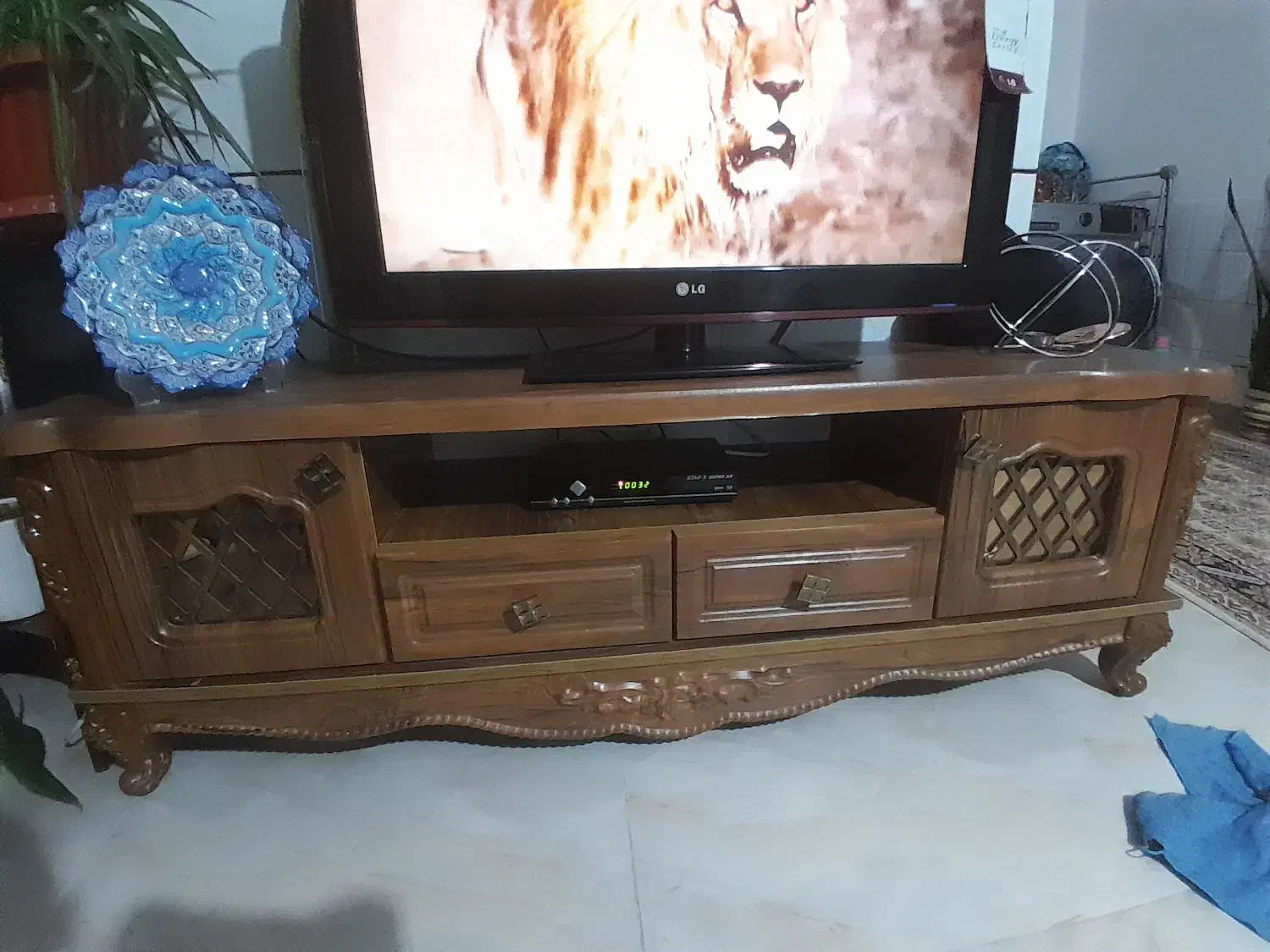 میز تلویزین قهوه ای روشن|میز تلویزیون|اصفهان, امیرعرب|دیوار