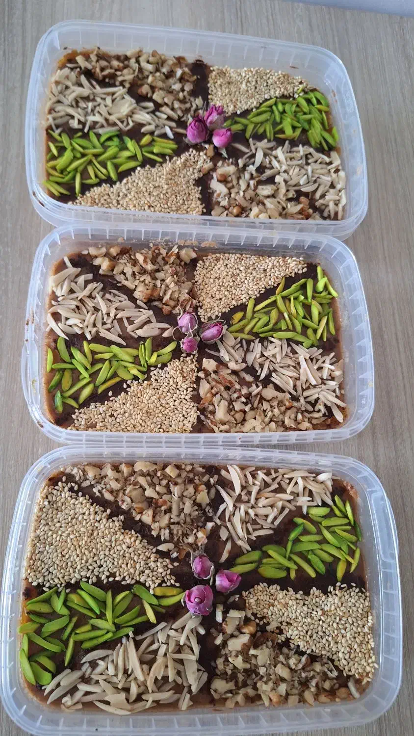 رنگینک خانگی با رطب تازه و پرمغز|خوردنی و آشامیدنی|جهرم, |دیوار