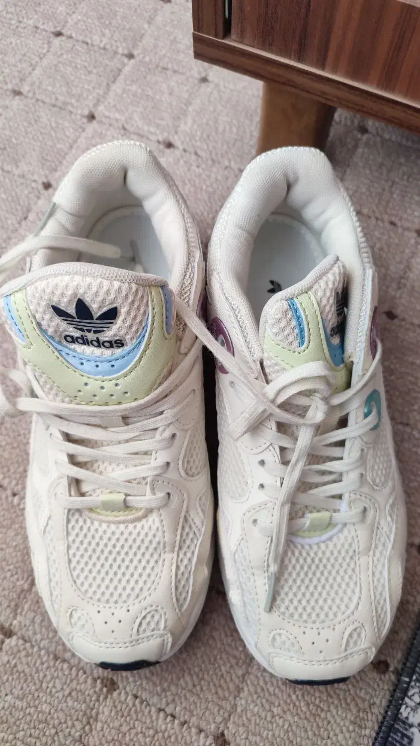 کتونی آدیداس استر دخترونه سایز 38|کیف، کفش، کمربند|ایلام, |دیوار