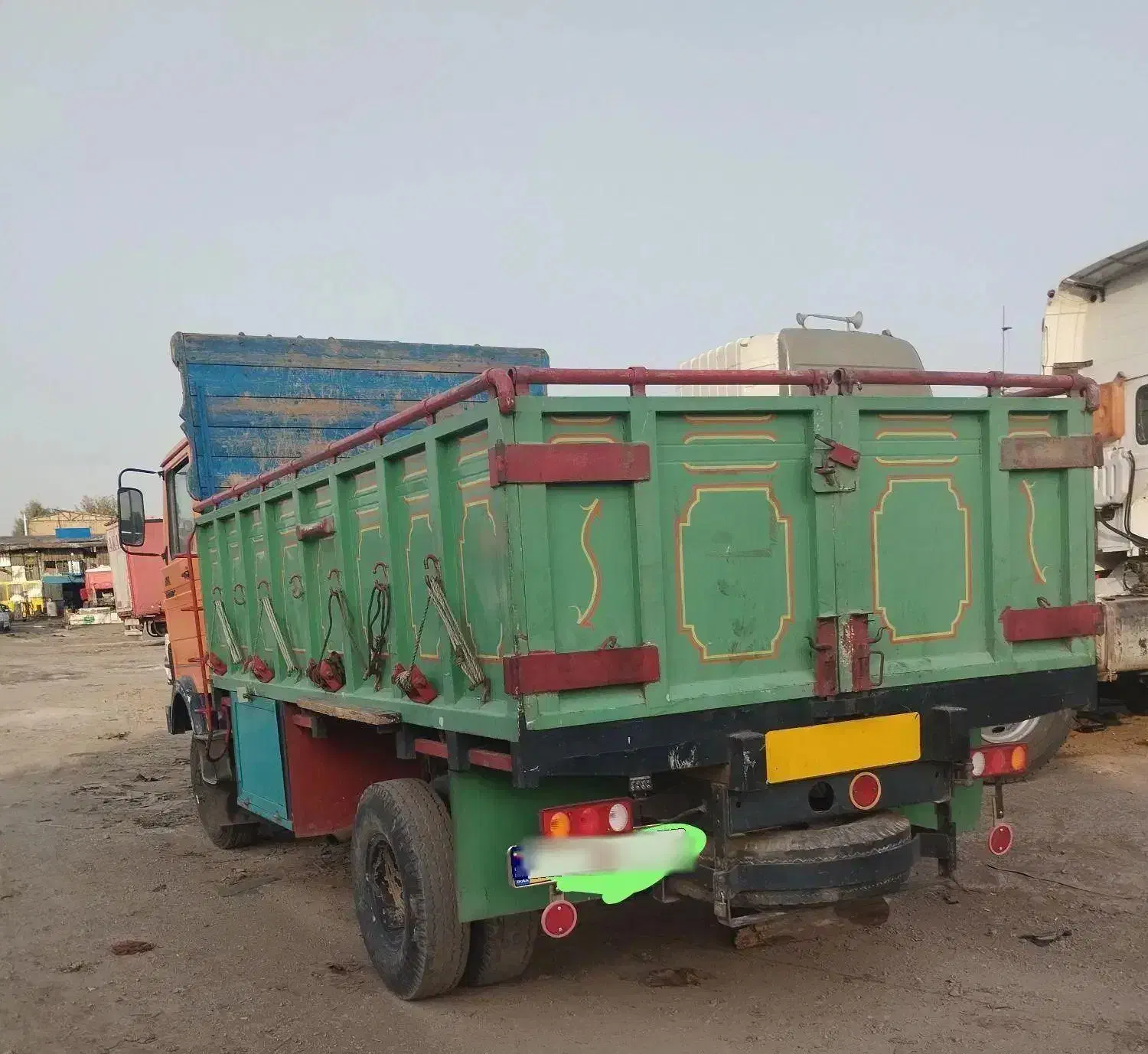 خاور608شاسی مشکی|خودرو سنگین|قزوین, |دیوار