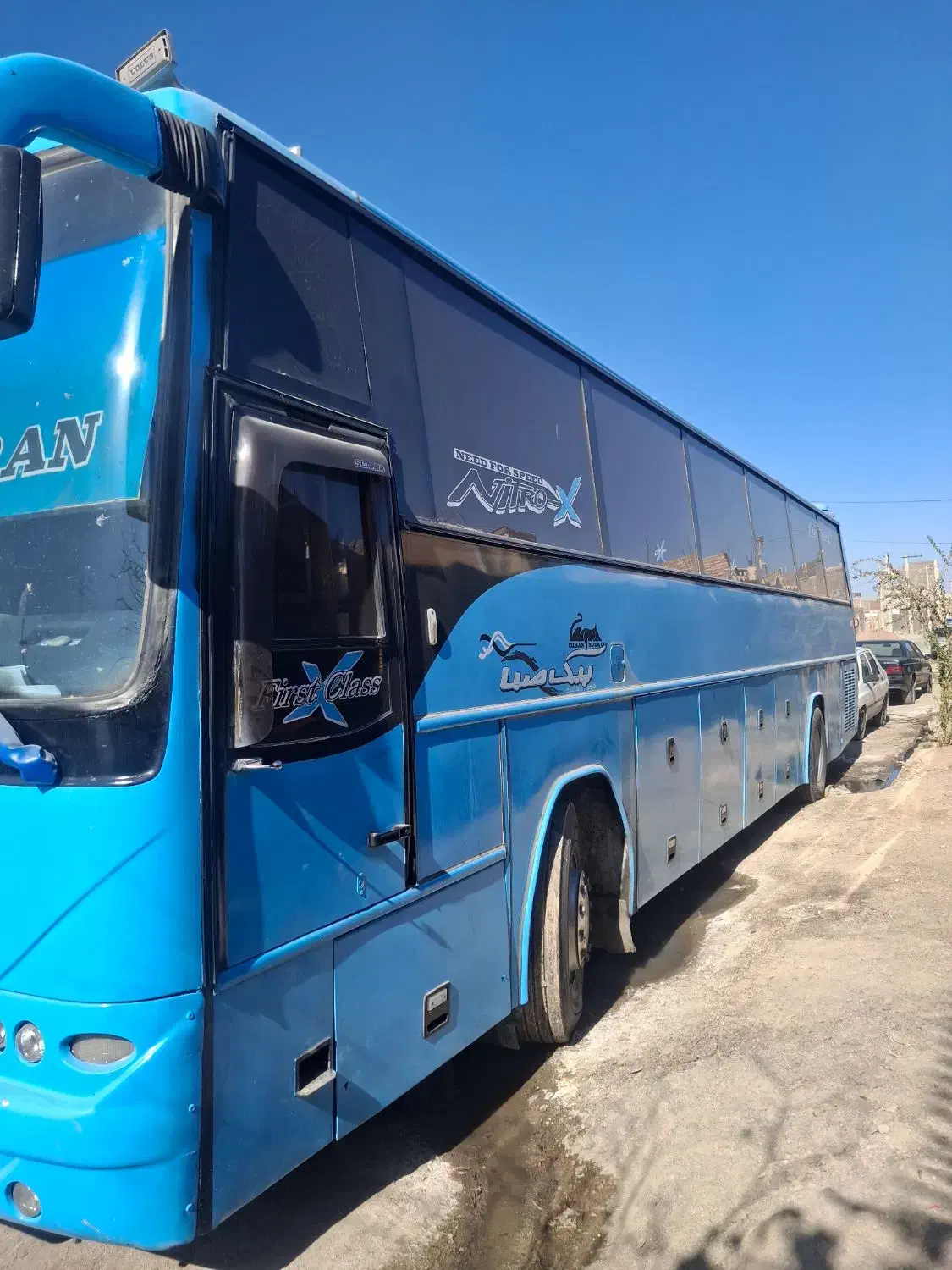 اتوبوس بی ۱۲ قیمت توافقی|خودرو سنگین|زاهدان, |دیوار