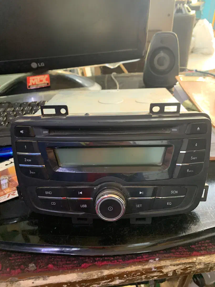 چراغ ۲۰۷ وضبط برلیانس|قطعات یدکی و لوازم جانبی|محمدشهر, ولدآباد|دیوار