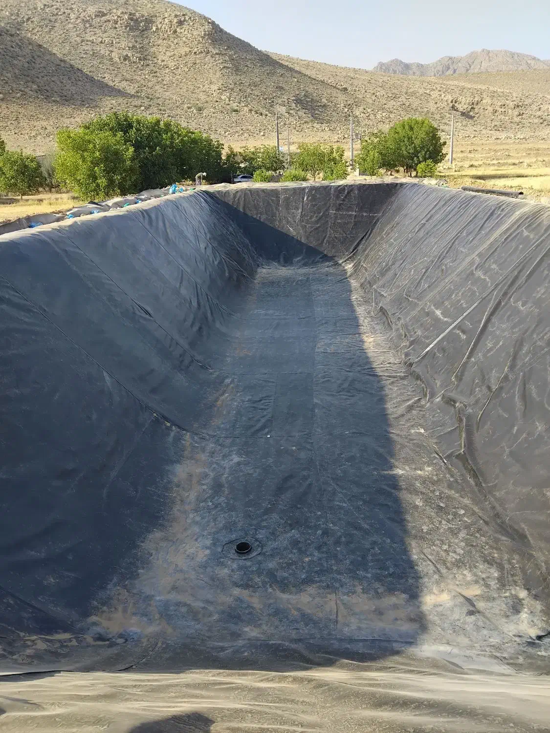 اجرای استخر های پلیمری|خدمات پیشه و مهارت|آباده, |دیوار