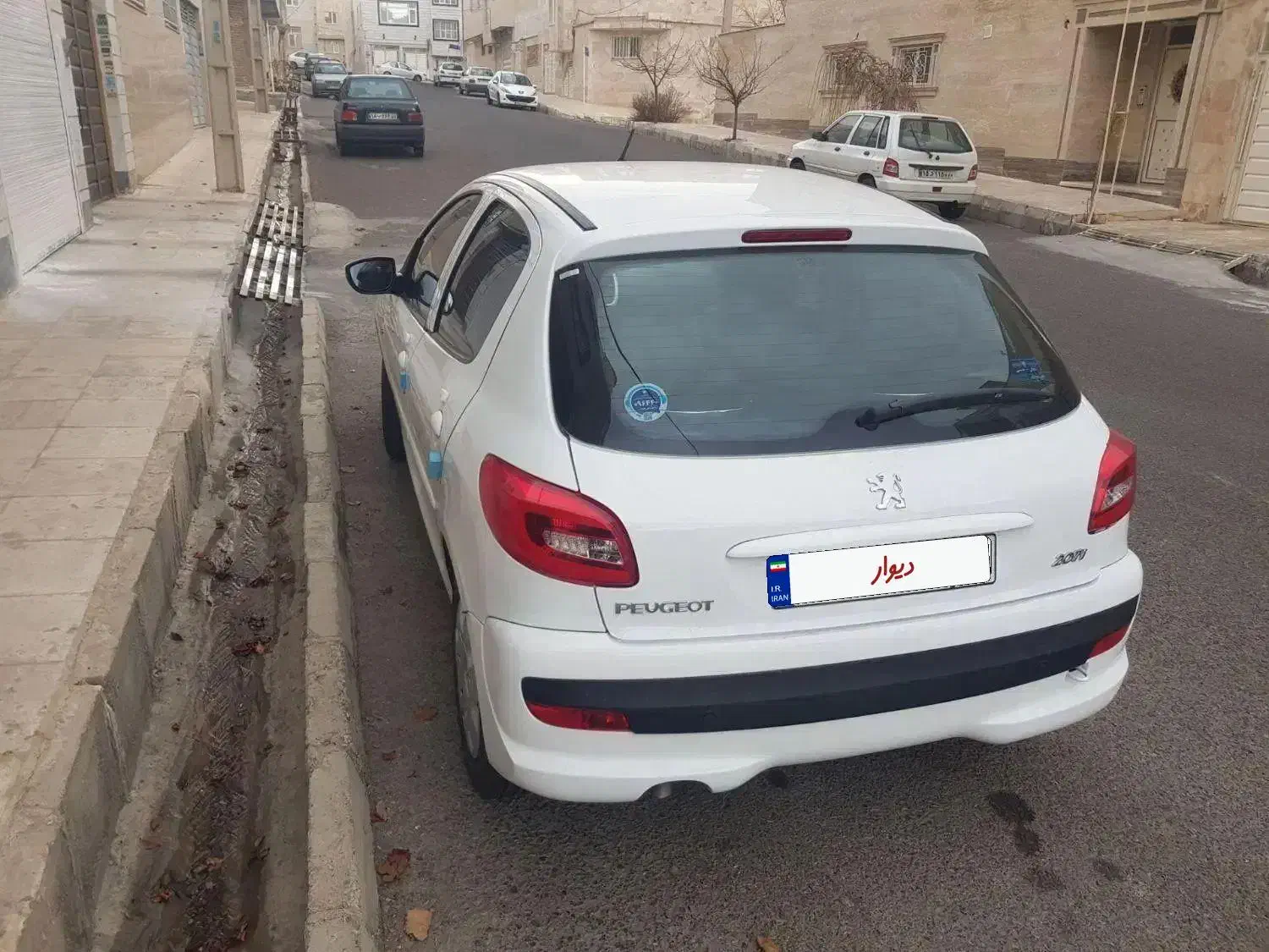 ماشین 207tu5 1403|خودرو سواری و وانت|زنجان, |دیوار