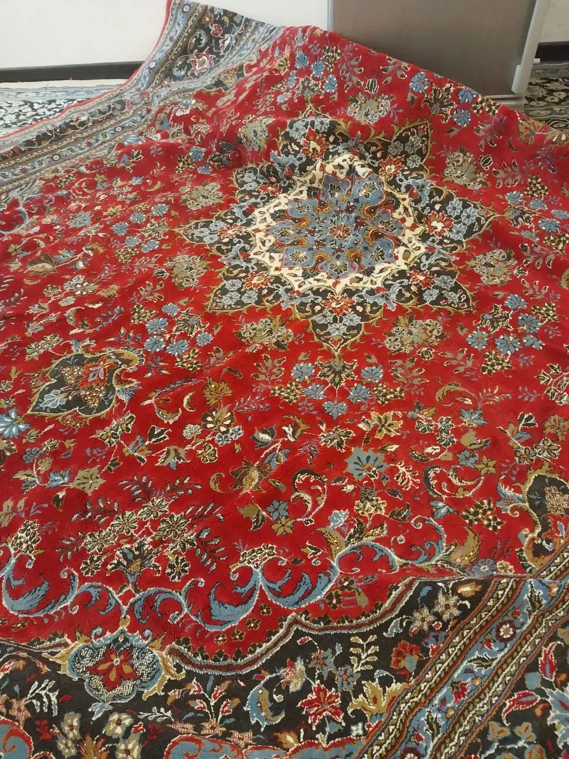 فرش ۱۲ متری بدون پارگی و زدگی|فرش|اهواز, فرهنگ شهر|دیوار