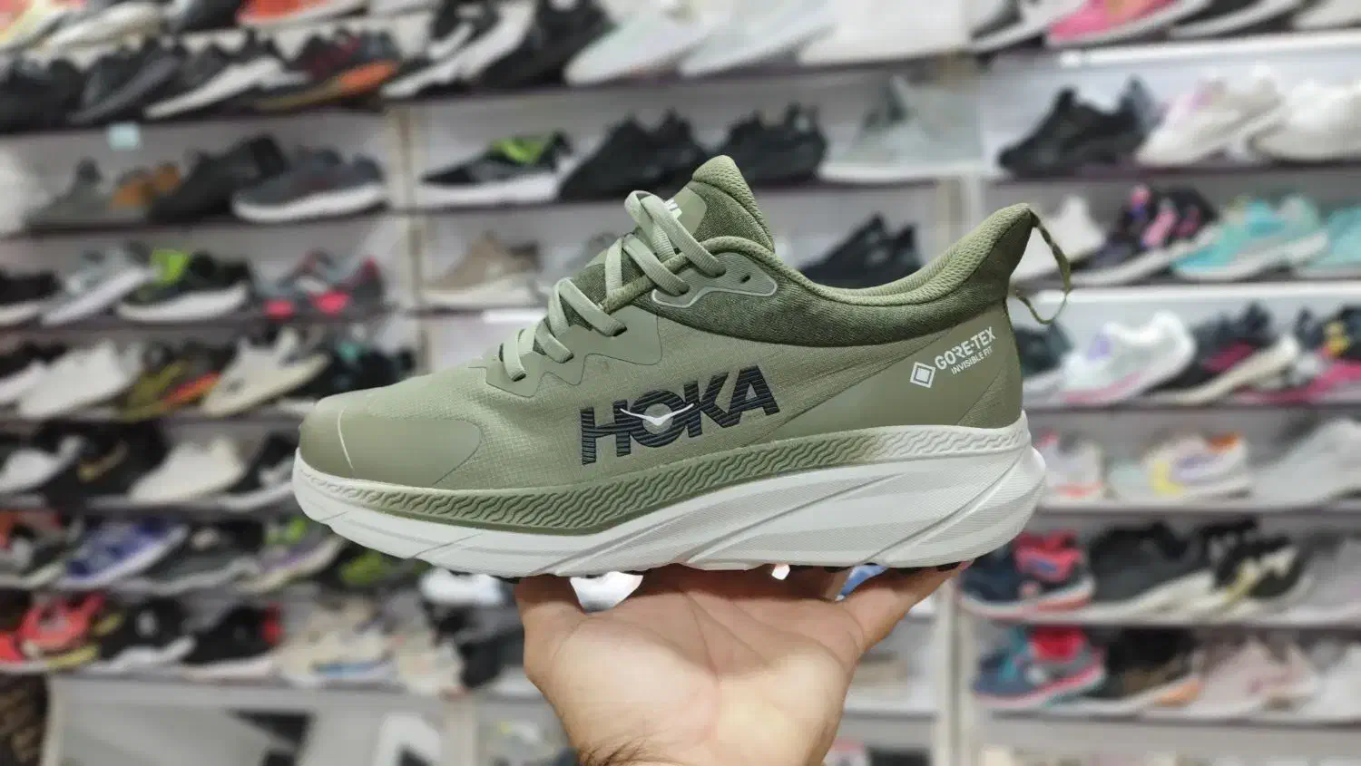 انواع کتونی خارجی مستر|کیف، کفش، کمربند|اصفهان, فرح آباد|دیوار