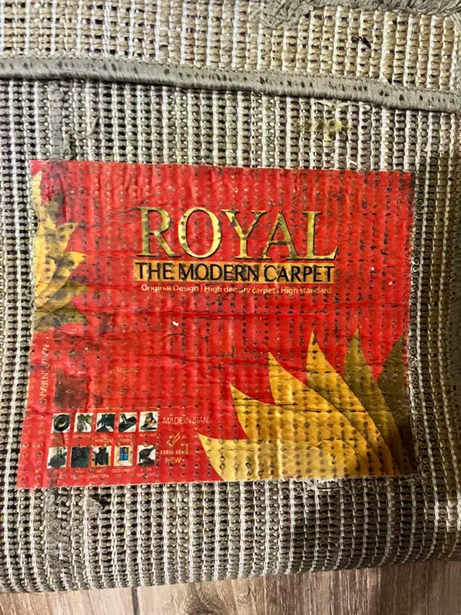 فرش خزدار نرم|فرش|اصفهان, ملک‌شهر|دیوار