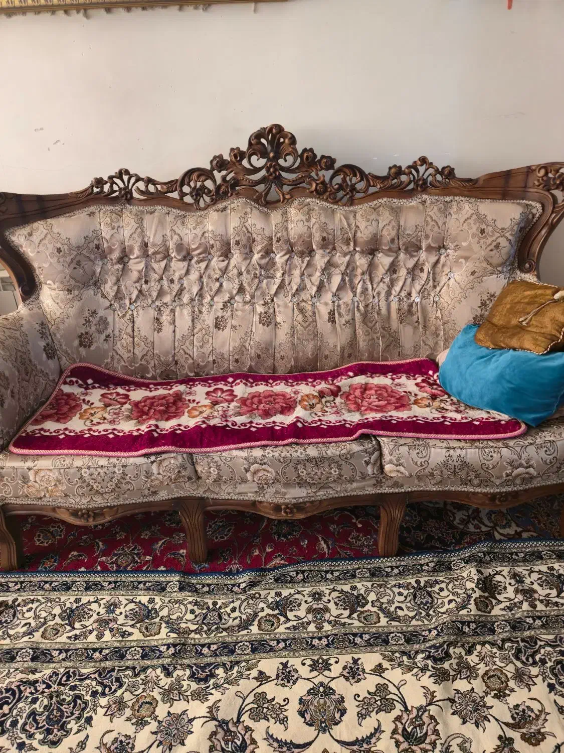دو دست مبل سالم|مبلمان خانگی و میز عسلی|شیراز, خلیلی|دیوار