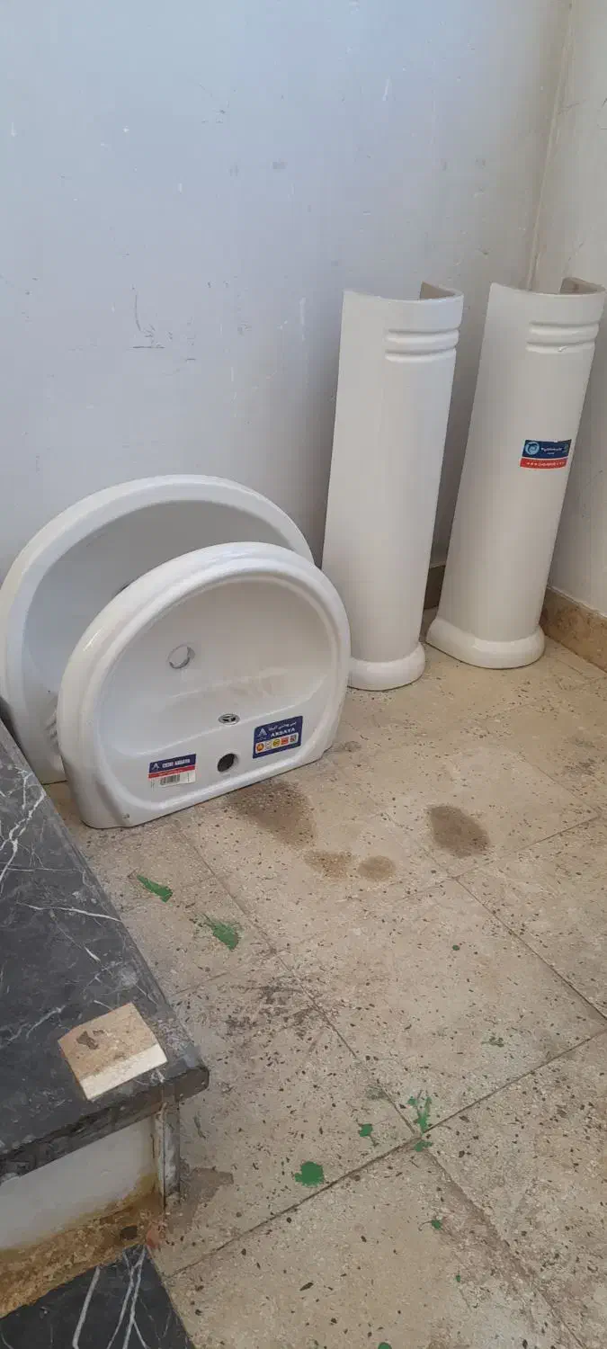 روشویی سفید|لوازم سرویس بهداشتی|ابهر, |دیوار