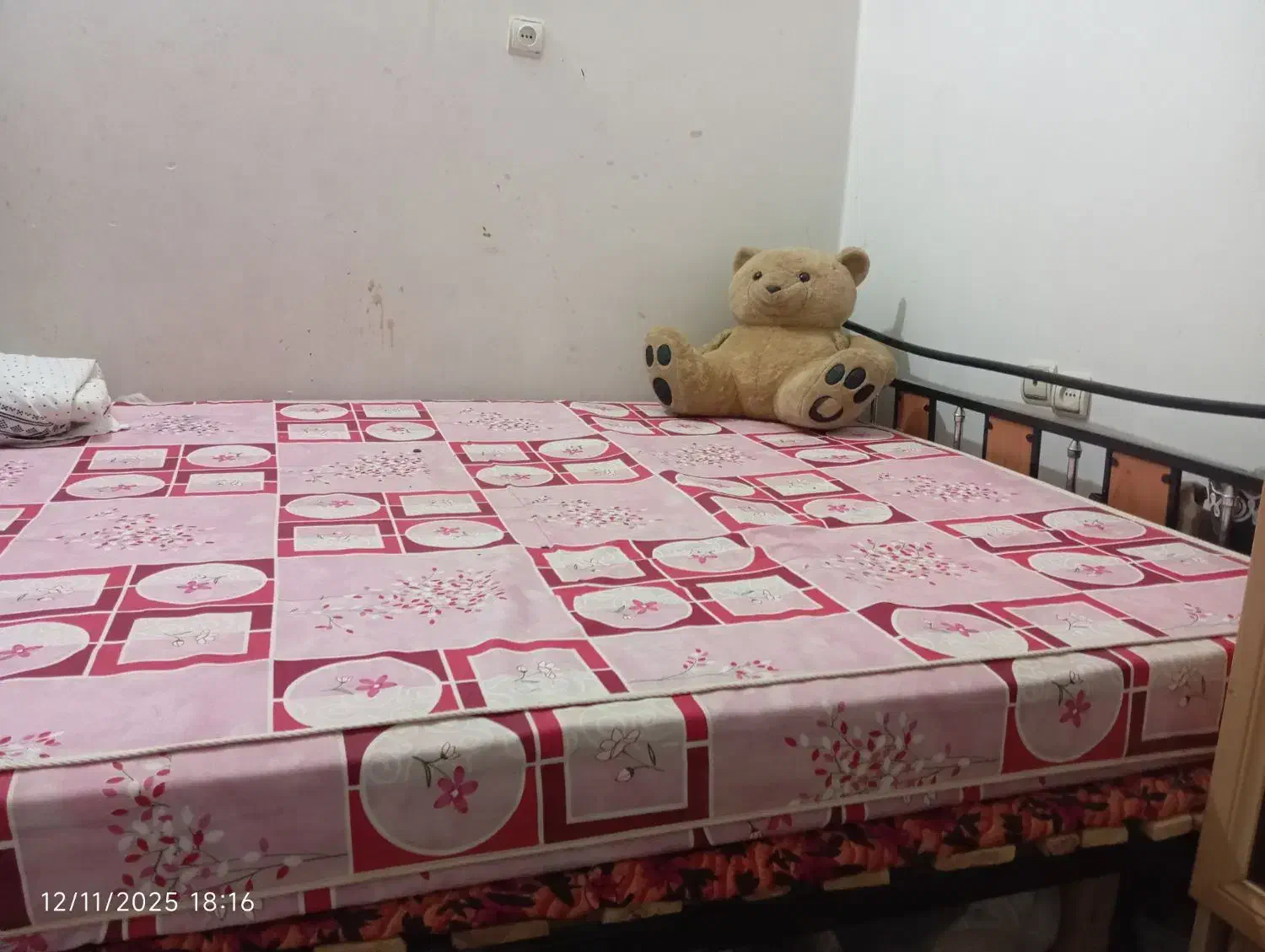 تخت خواب دونفره|تخت و سرویس خواب|زابل, |دیوار