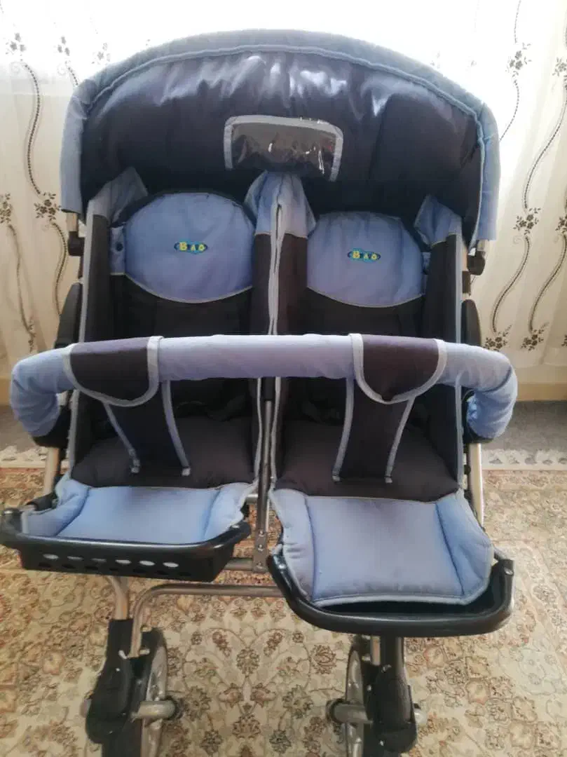 کالسکه ی دو قلو|کالسکه و لوازم جانبی|کرج, جهانشهر|دیوار