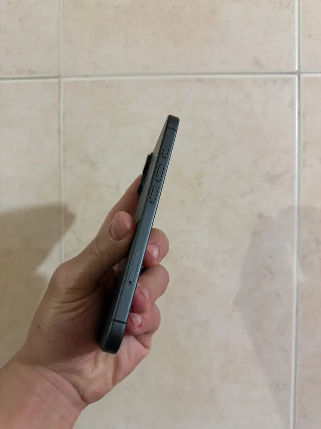 آیفون ۱۶نرمال CH باطری۱۰۰|موبایل|اهواز, کیان اباد|دیوار