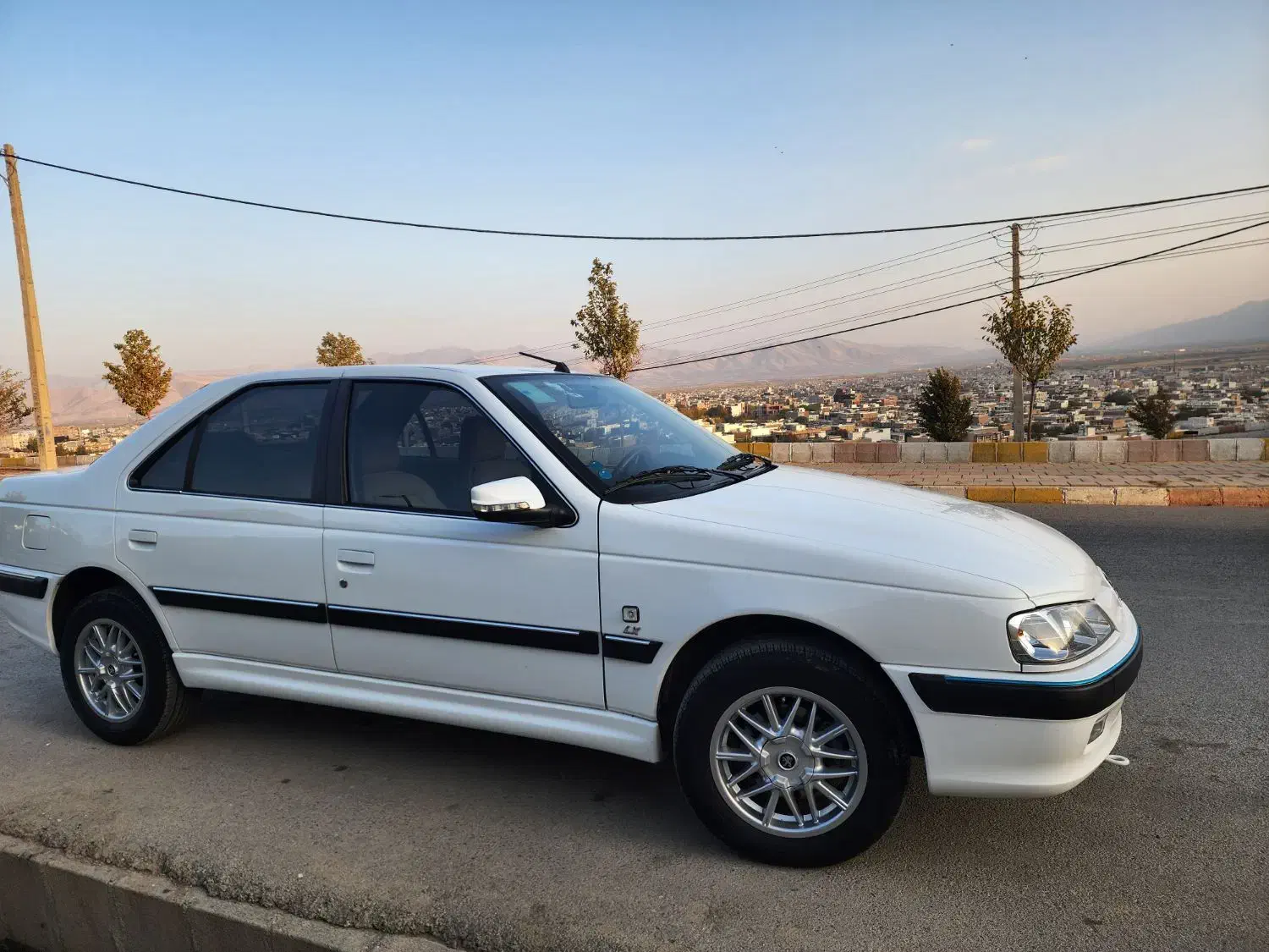 فروشی|خودرو سواری و وانت|پیرانشهر, |دیوار