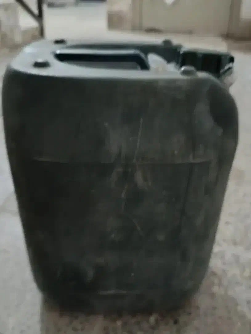 بیست لیتری|مواد شوینده و دستمال کاغذی|ایوان, |دیوار