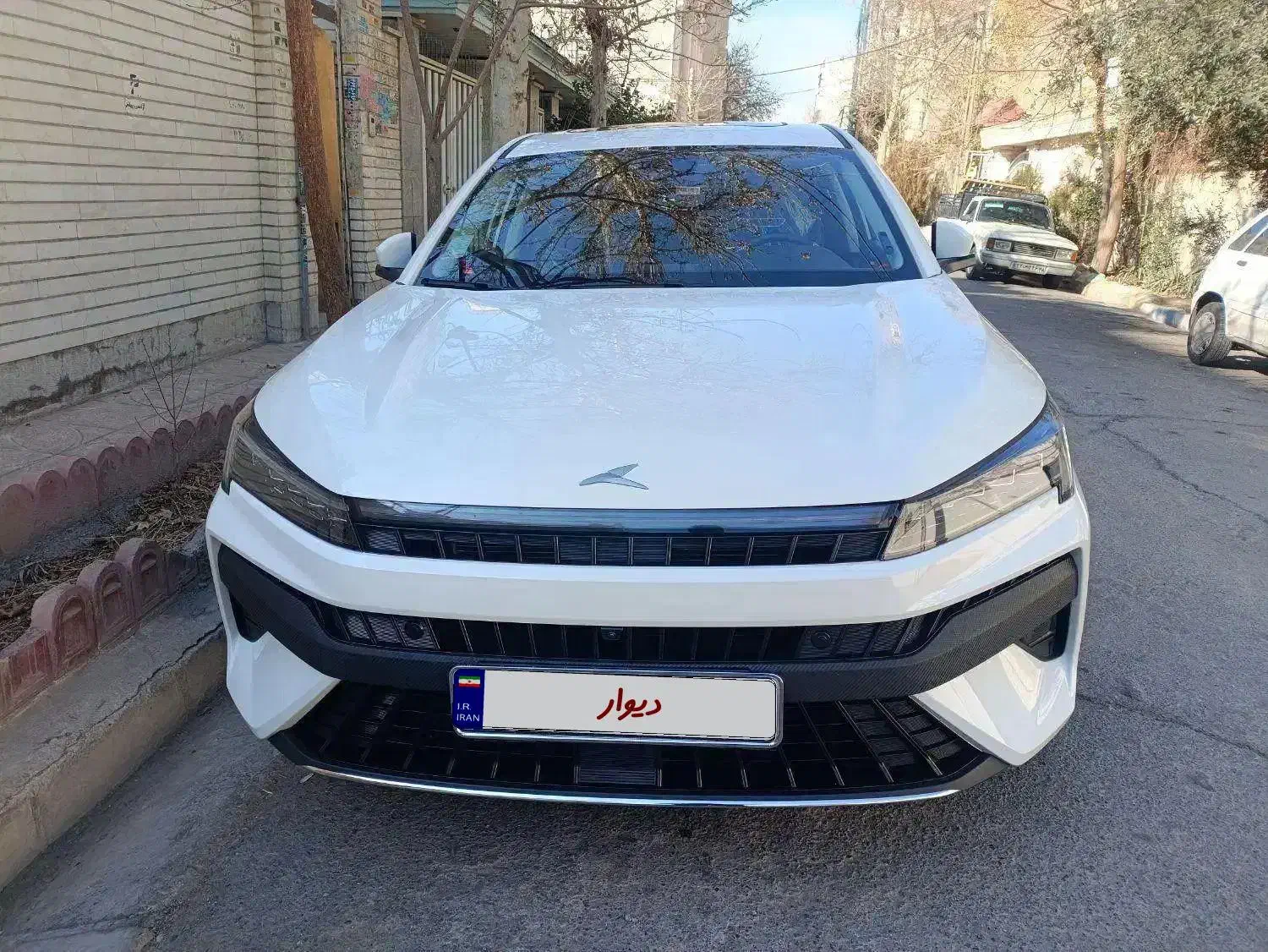 کی ام سی J7 بسیار تمیز|خودرو سواری و وانت|ورامین, ورامین|دیوار