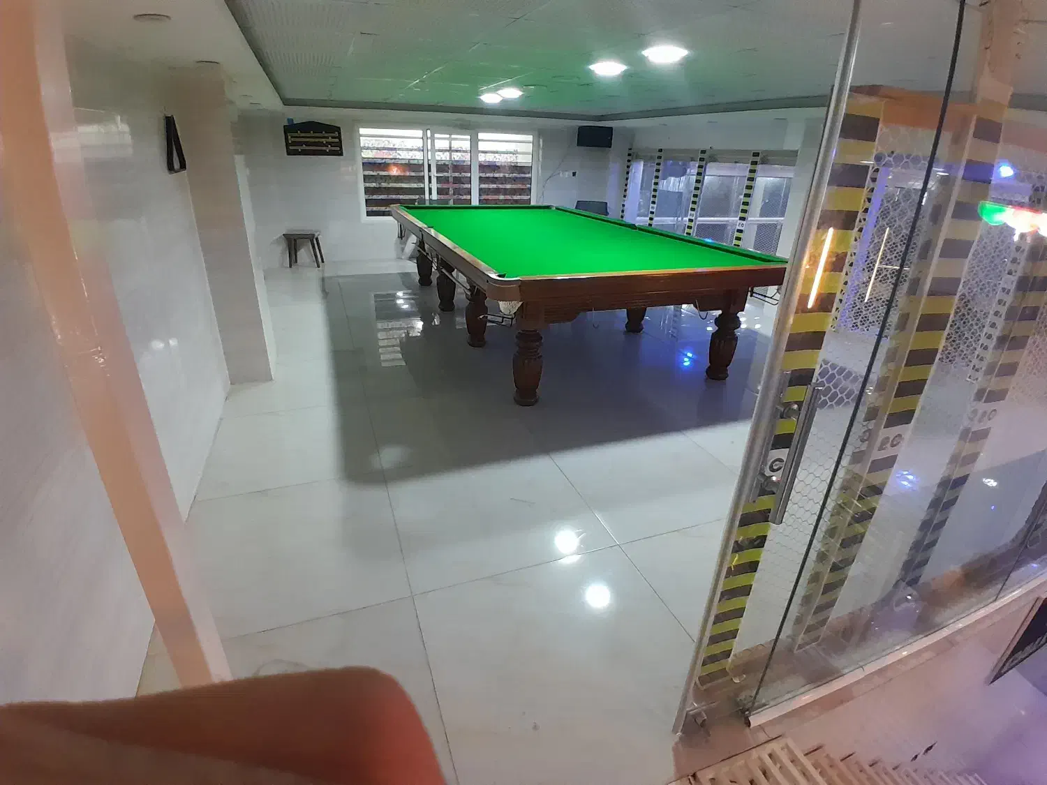 میز بیلیارد ایت بال و اسنوکر|تجهیزات ورزشی|رفسنجان, |دیوار