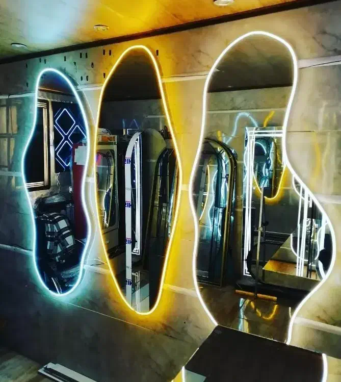 آینه نئونی رنگ بندی مختلف موجود|آینه|نیشابور, شهرک فرهنگیان|دیوار