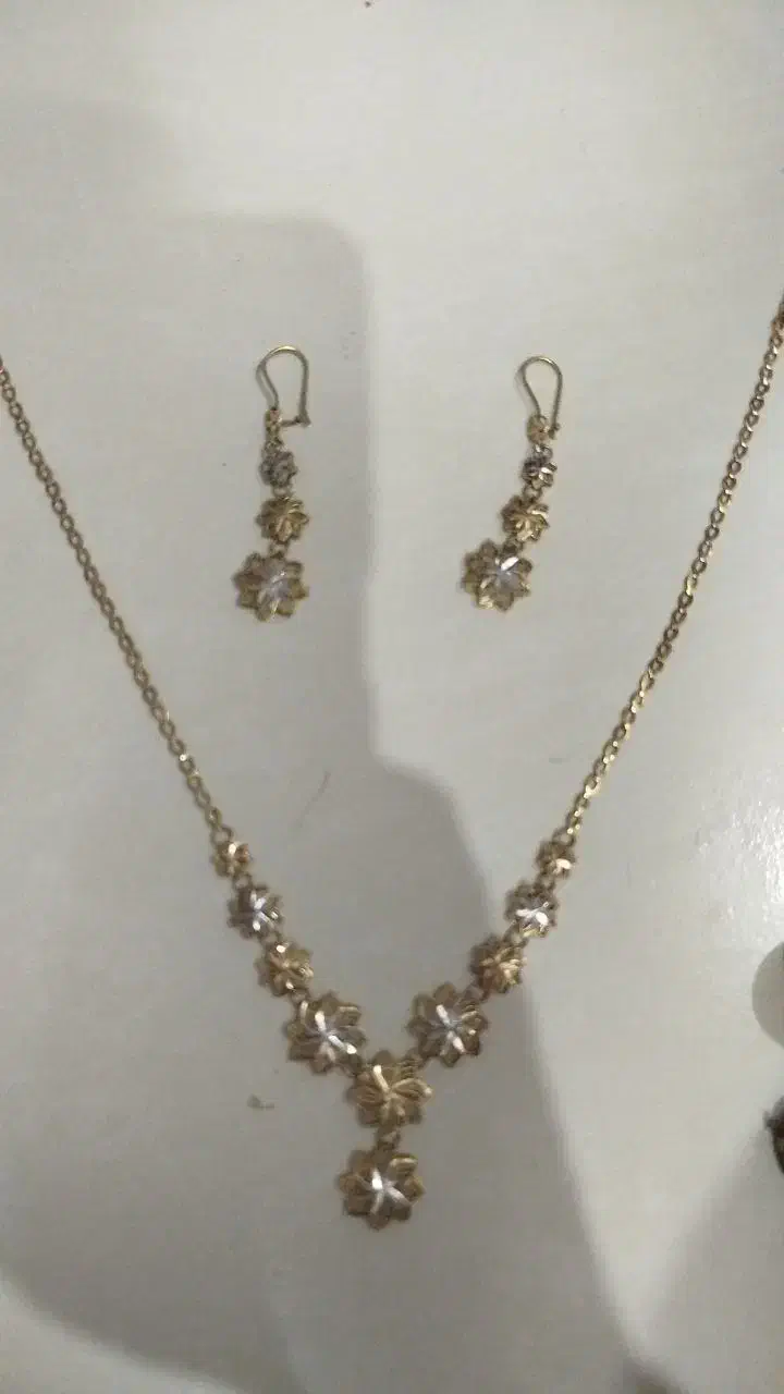 طلا مستعمل در حد نو|جواهرات|بیرجند, |دیوار