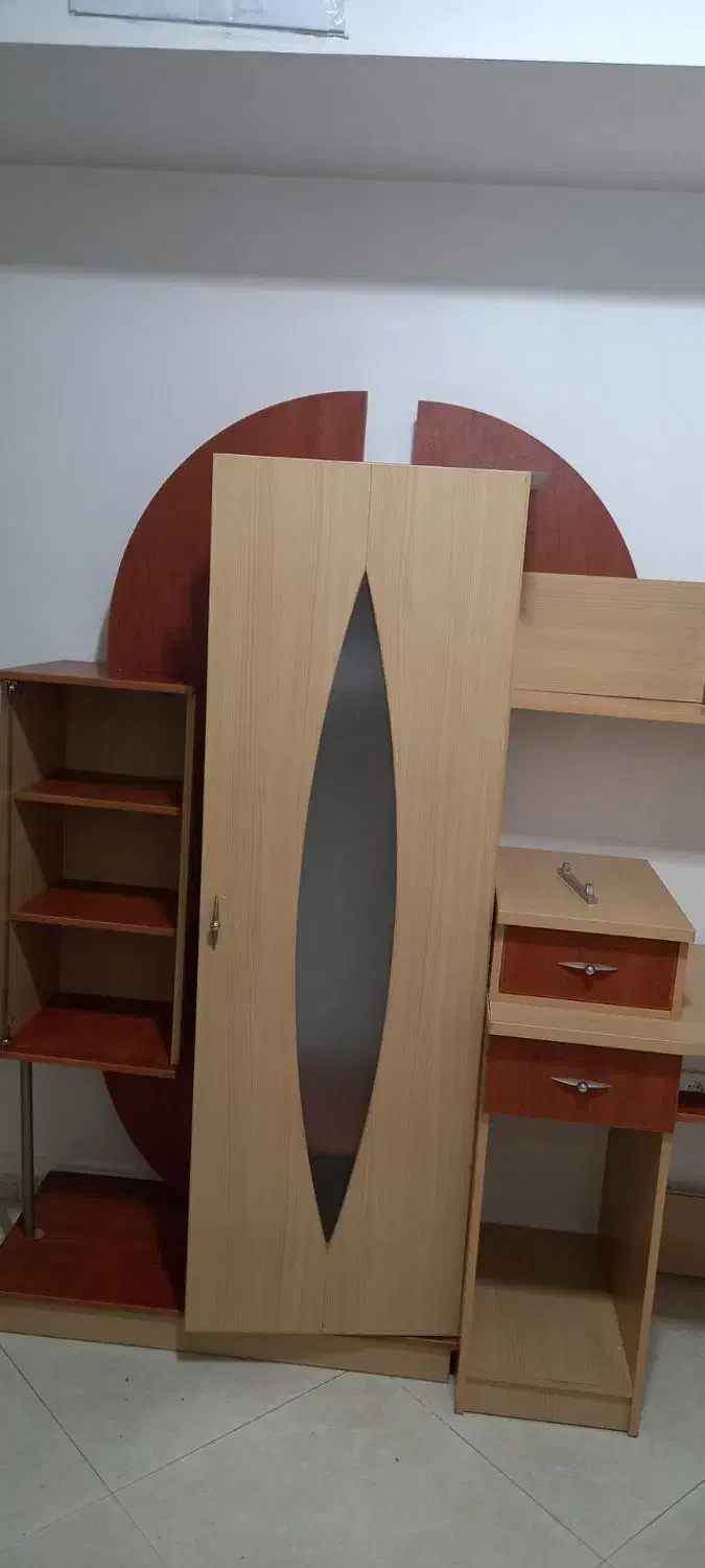 میز|میز تحریر و کامپیوتر|ایلام, |دیوار