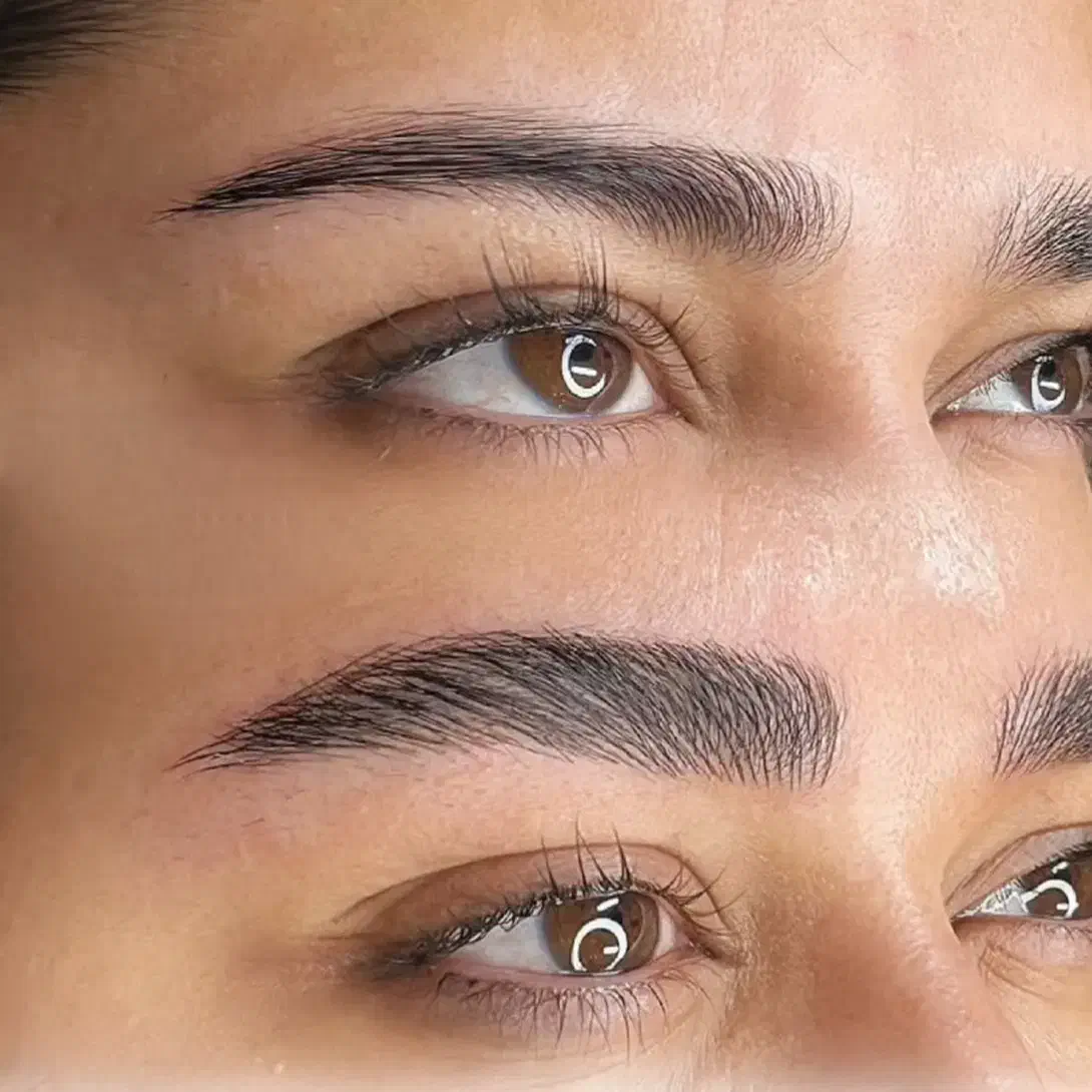 خدمات میکرواَبرو یک نفر برای فردا فقط هزینه مواد|خدمات آرایشگری و زیبایی|کاشان, کشاورز|دیوار