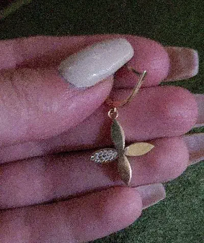 طلای گمشده|جواهرات|اصفهان, شیخ طوسی|دیوار