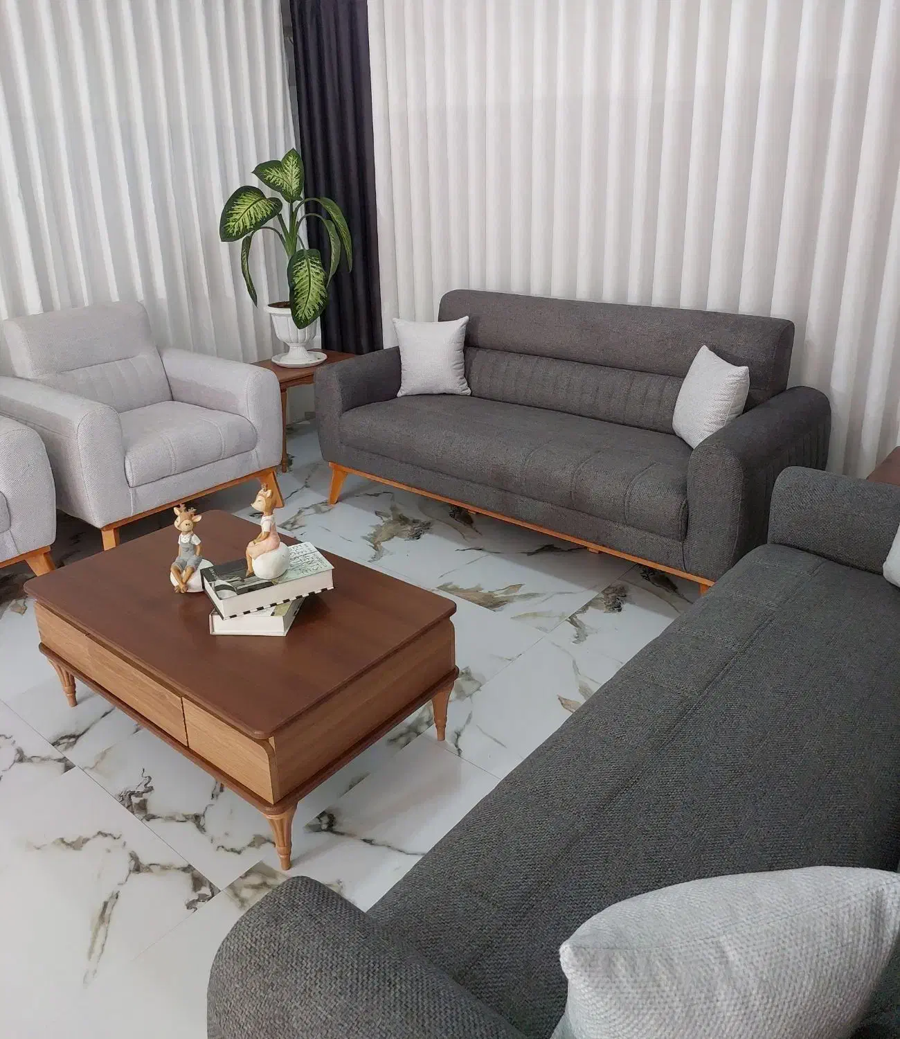 مبل مدل آیلین(اقساطی، قیمت واقعی)|مبلمان خانگی و میز عسلی|شیراز, شریف‌آباد|دیوار